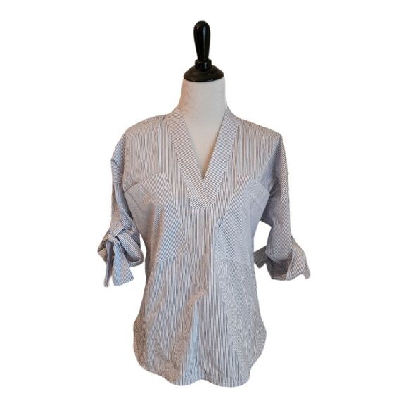 Calvin Klein Tops - NWT Calvin Klein Blue and White Striped Soze XS Top